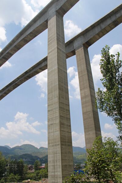 File:TongxihePiers3.JPG