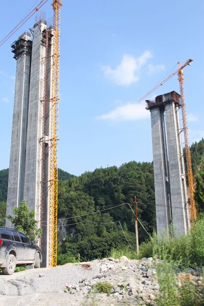 File:EnshiSouth-2BridgeView18.jpg