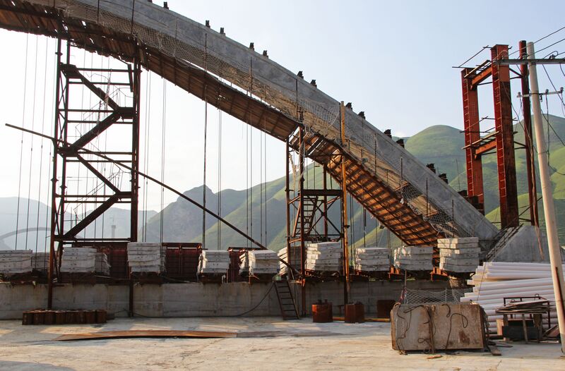 File:297BeipanjiangQinglongModelClose.jpg