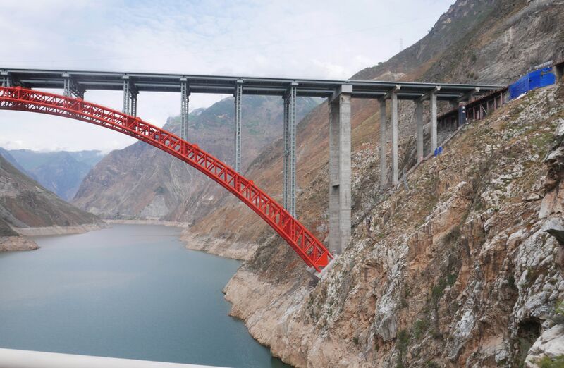 File:LiutongheSideCompleted.JPG