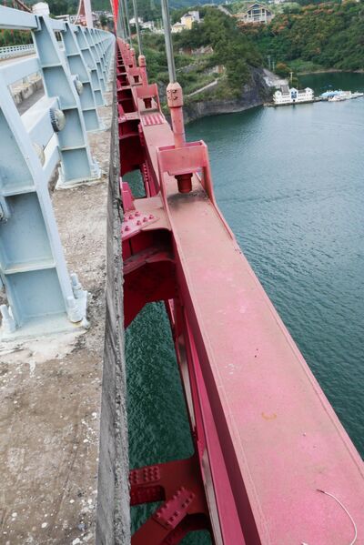 File:Qingjiang Bridge Shuibuya33.JPG