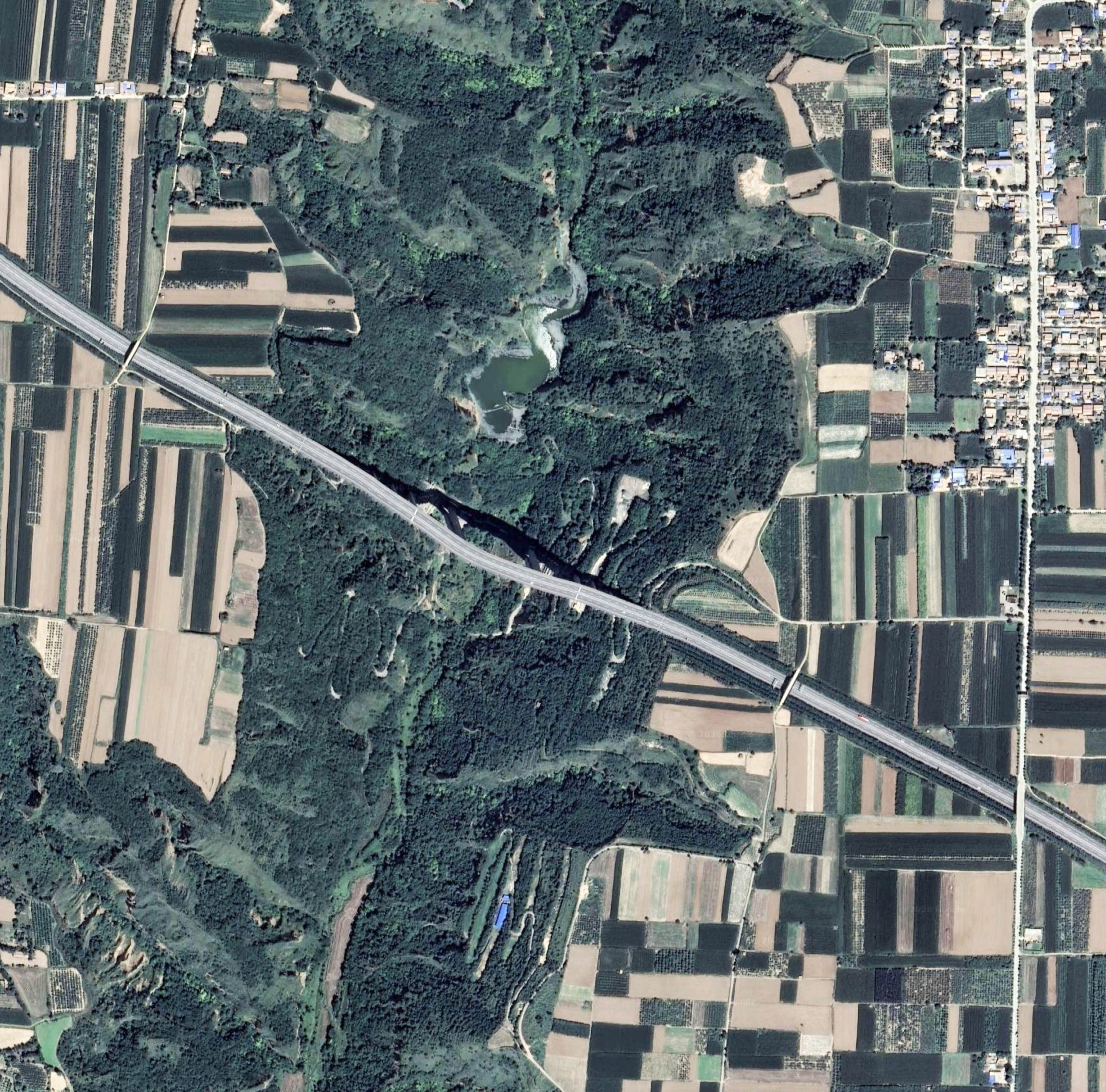 Qinyuan Satellite.jpg