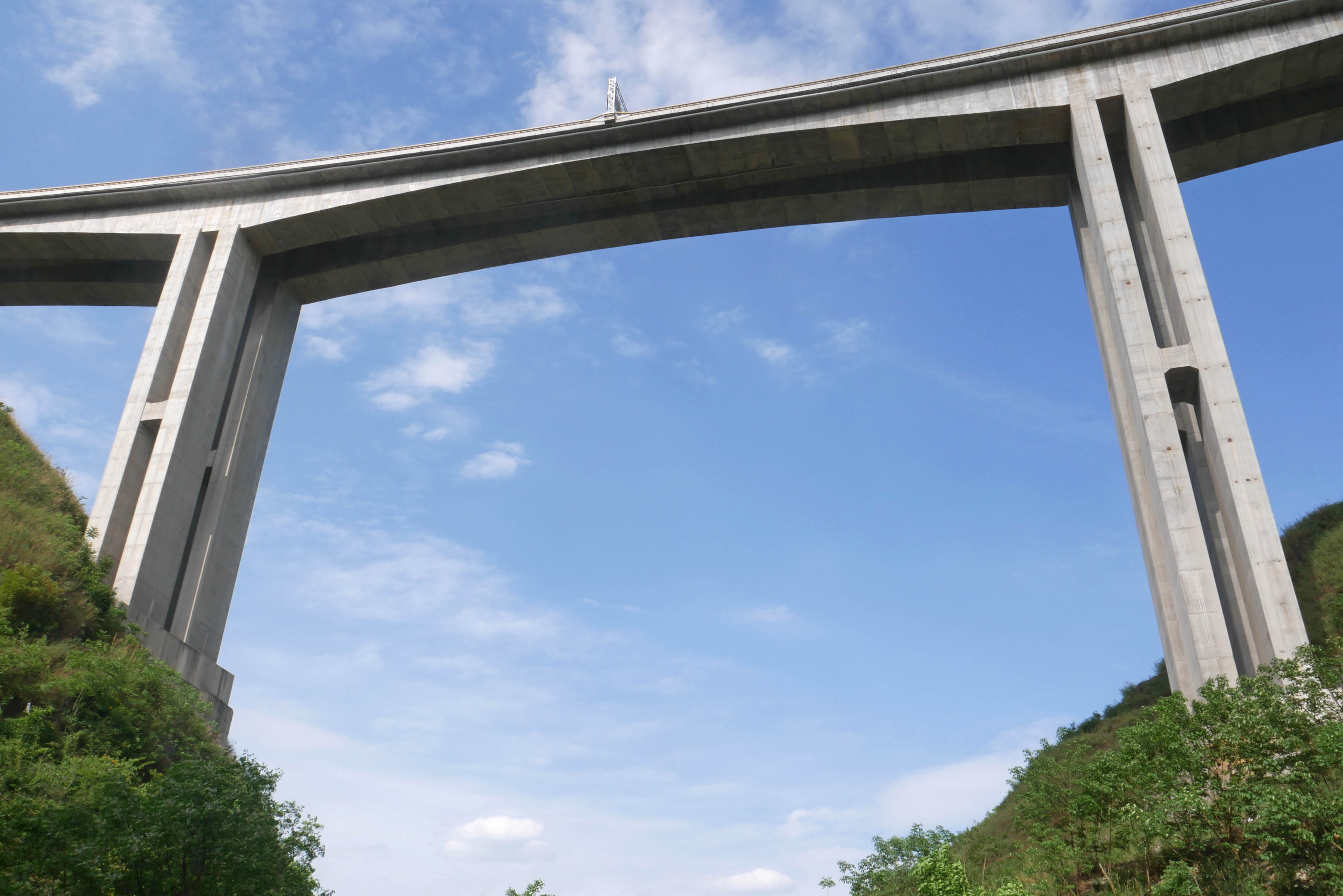 DisiheBlueSky.JPG