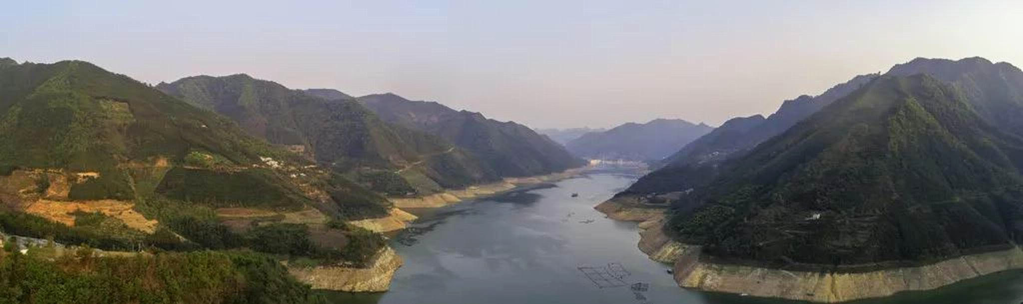 Longtan Tianhu BridgeSide.jpg