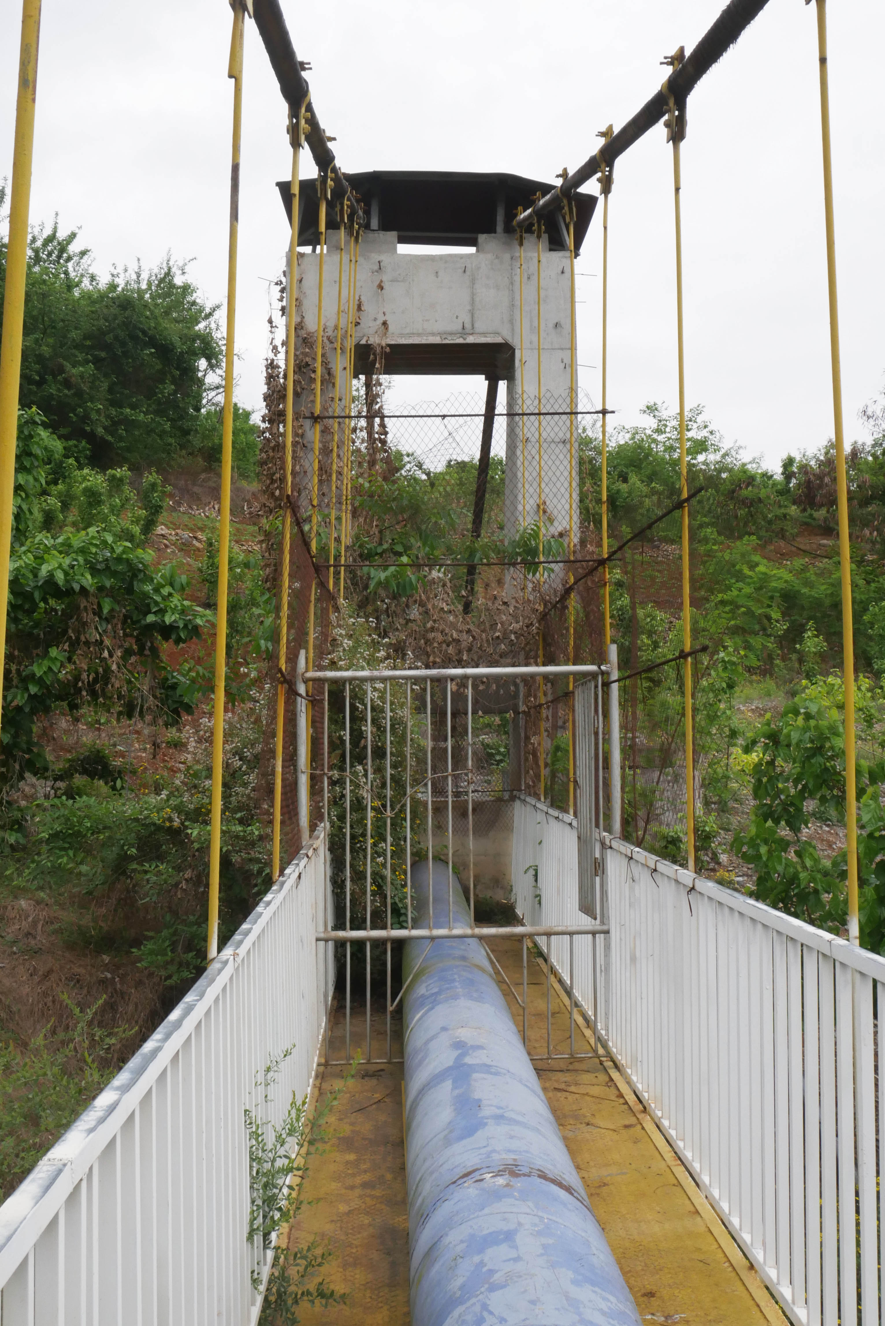 ShangwujiaoPipelineFarGate.JPG