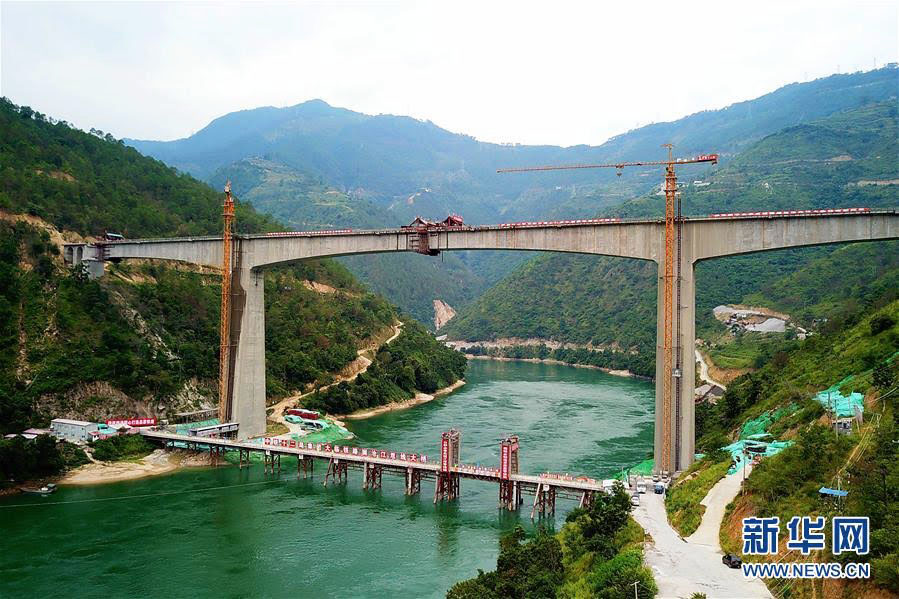 Lancangjiang railway bridge DalinComplete.jpg