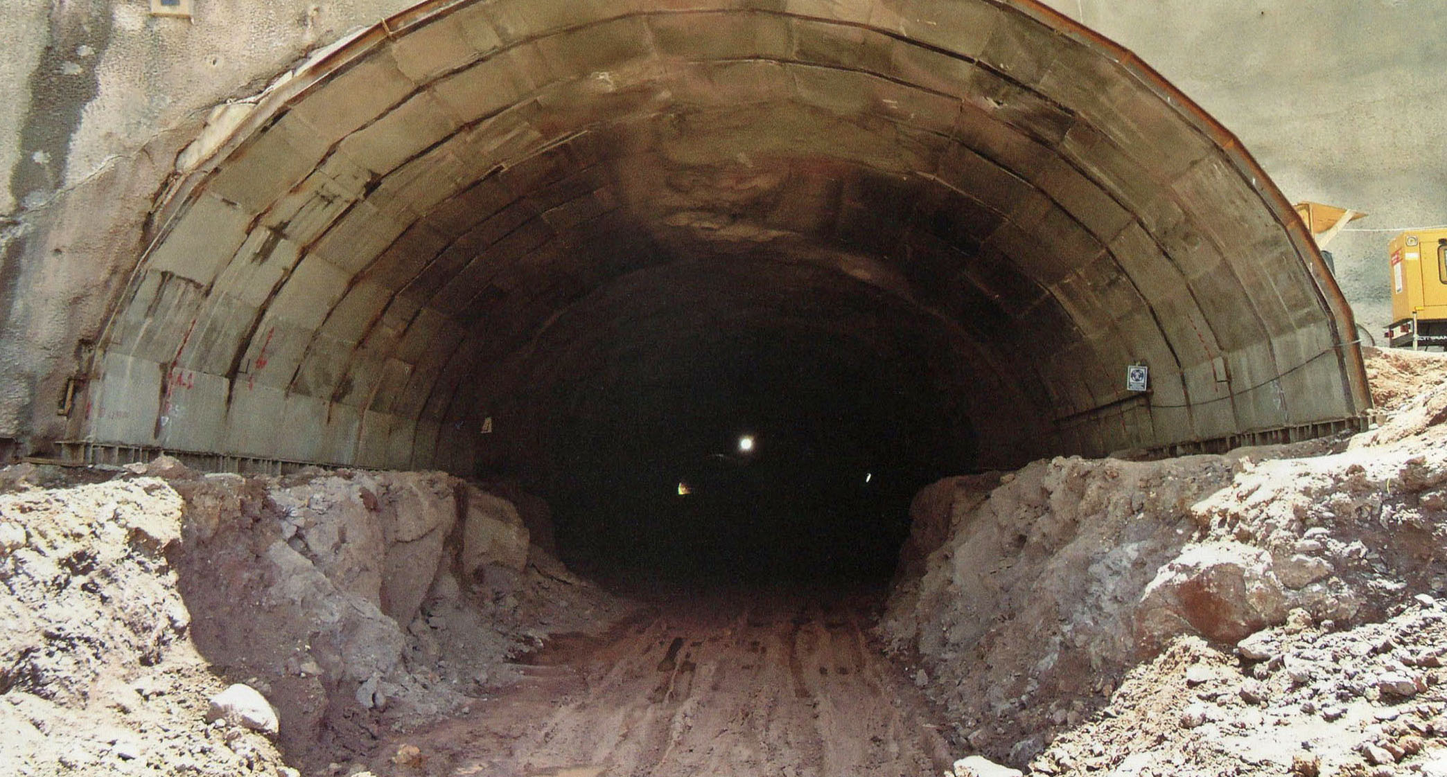 TunnelExcavationProcess.jpg