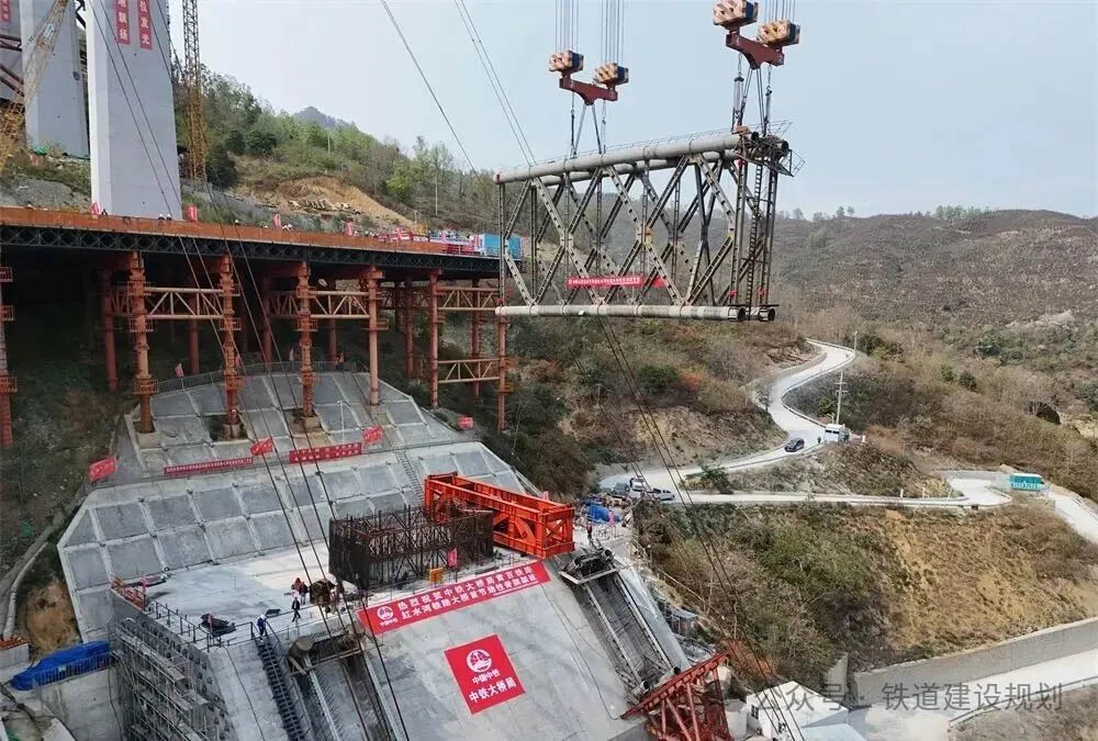Hongshuihe railway bridge HuangbaiSection.jpg