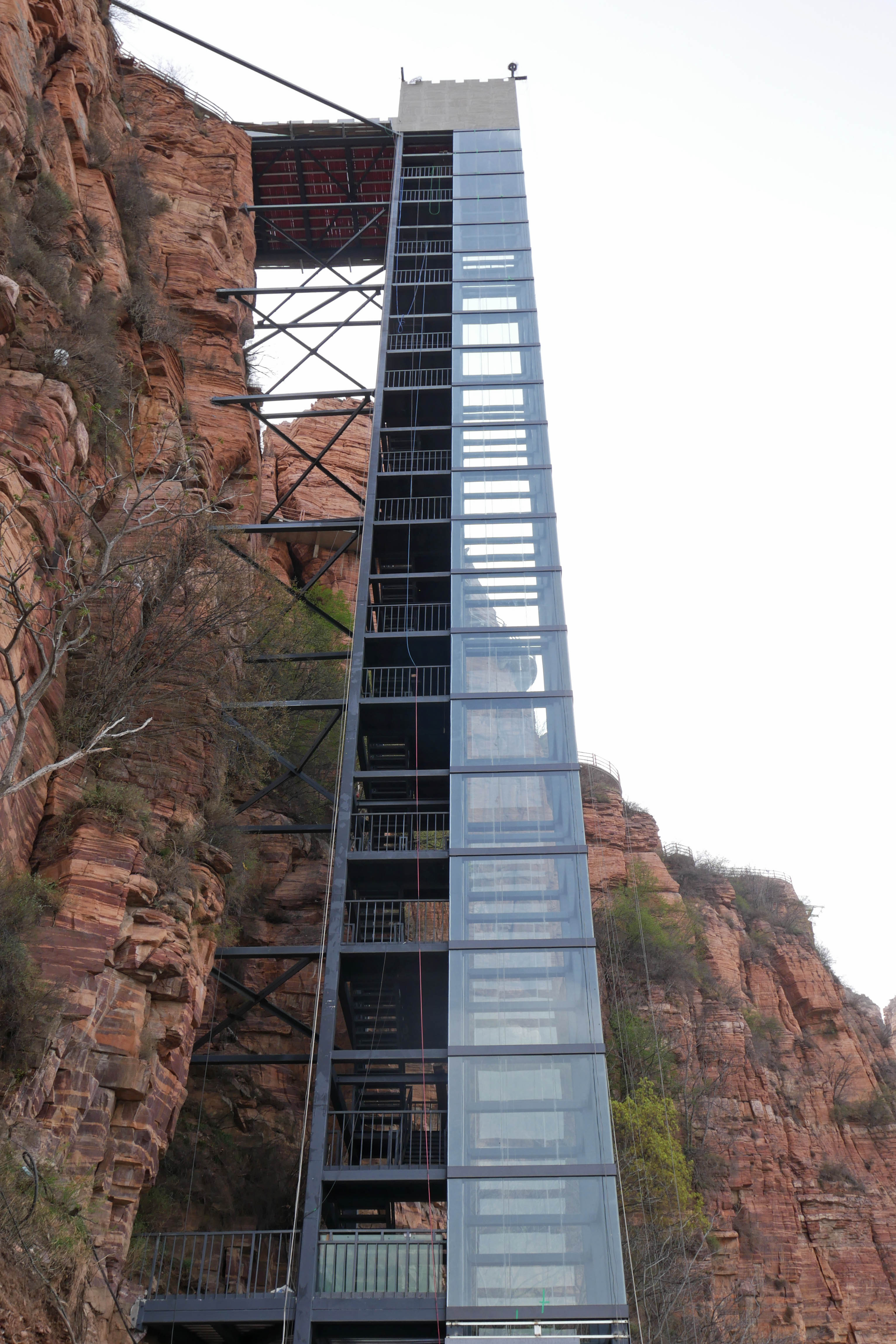 EastTaihangBeigaofengElevator2.JPG